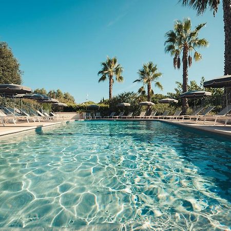 Van Der Valk Hotel Le Catalogne Saint Aygulf Bagian luar foto