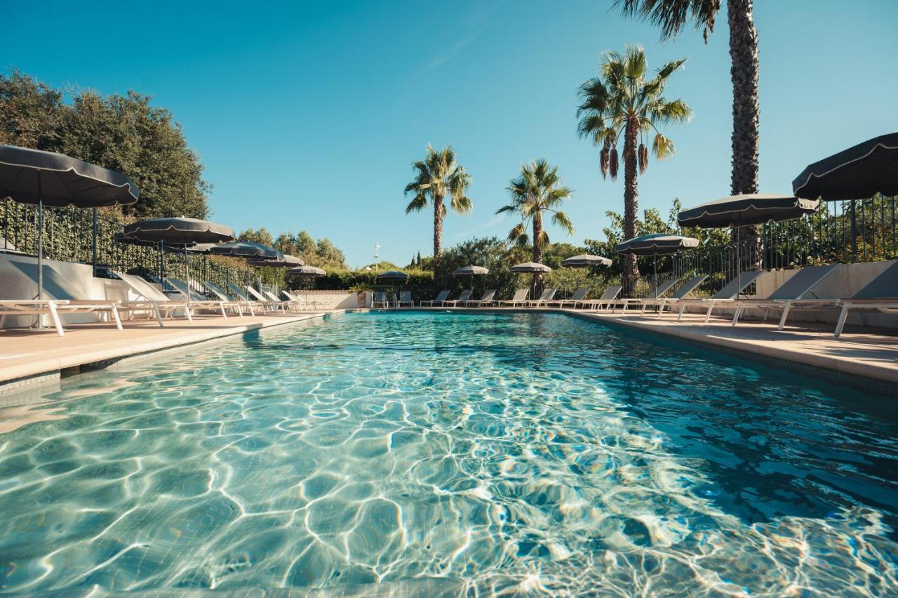 Van Der Valk Hotel Le Catalogne Saint Aygulf Bagian luar foto