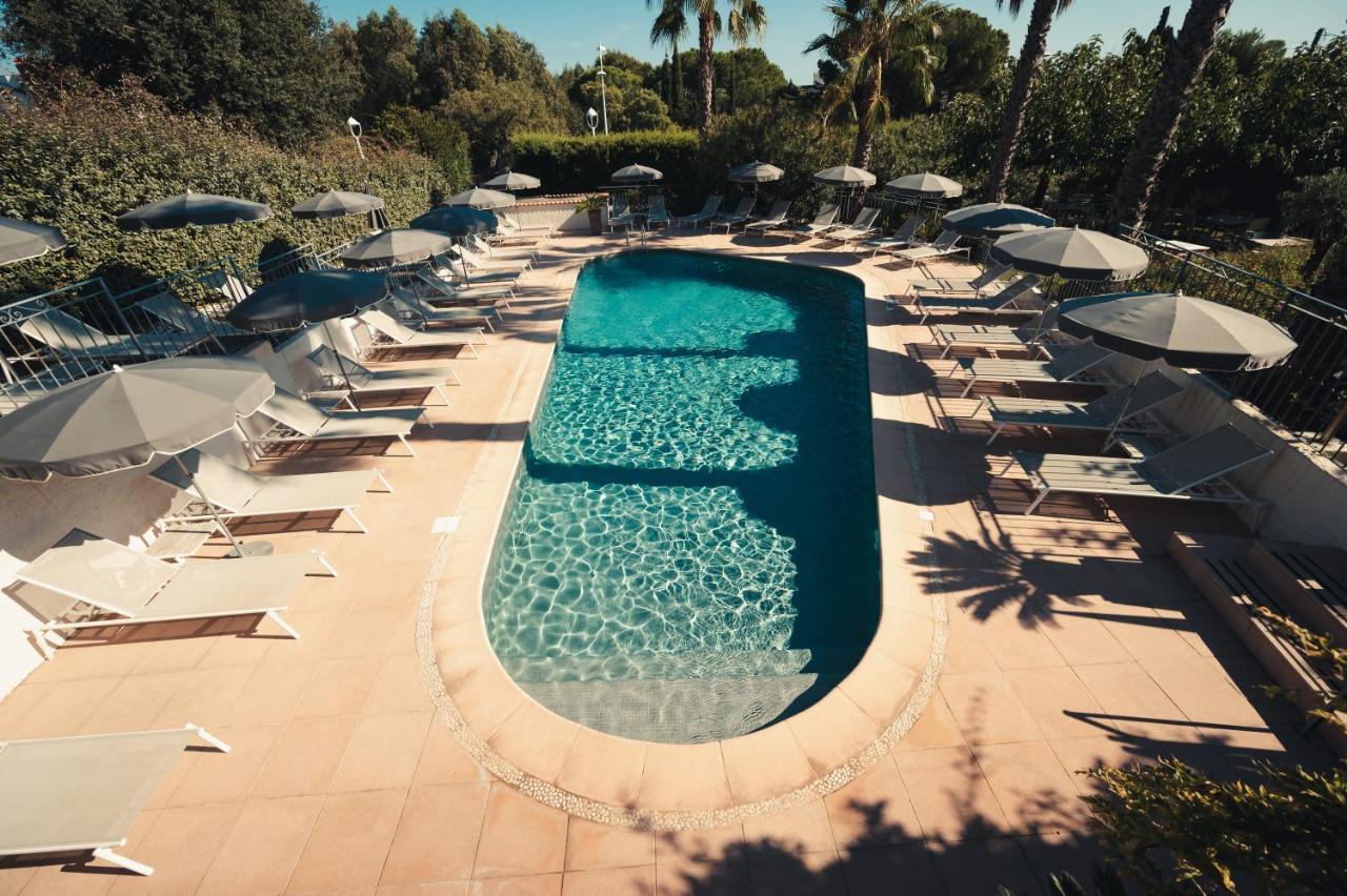 Van Der Valk Hotel Le Catalogne Saint Aygulf Bagian luar foto