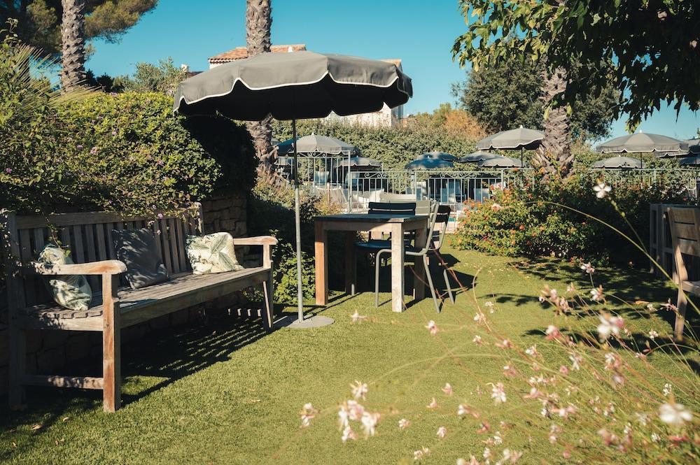 Van Der Valk Hotel Le Catalogne Saint Aygulf Bagian luar foto